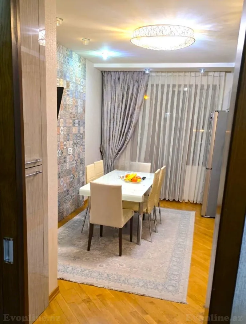 Satılır 5 otaqlı Mənzil Köhnə tikili 110 m² Xalqlar Dostluğu m. - şəkil 9
