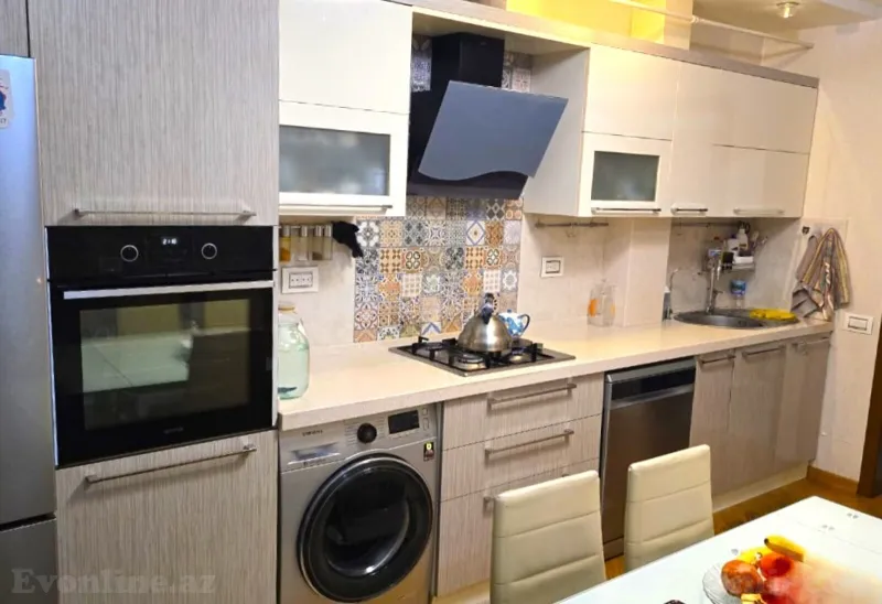 Satılır 5 otaqlı Mənzil Köhnə tikili 110 m² Xalqlar Dostluğu m. - şəkil 25