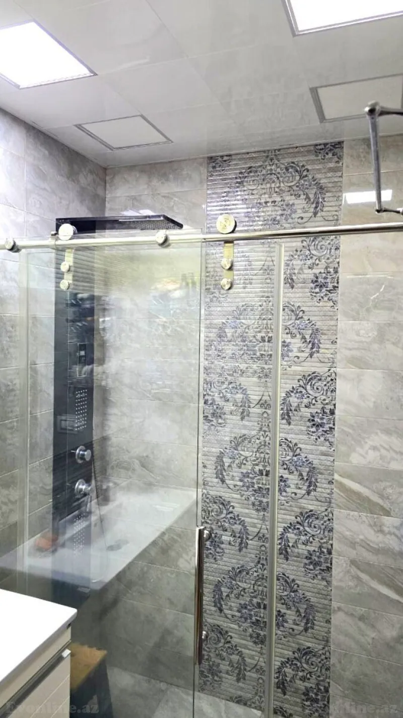 Satılır 5 otaqlı Mənzil Köhnə tikili 110 m² Xalqlar Dostluğu m. - şəkil 29