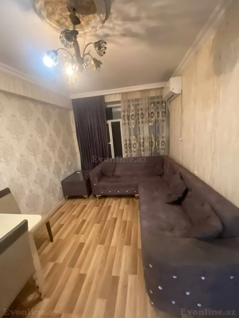 Kirayə verilir 2 otaqlı Mənzil Köhnə tikili 45 m² Həzi Aslanov m.