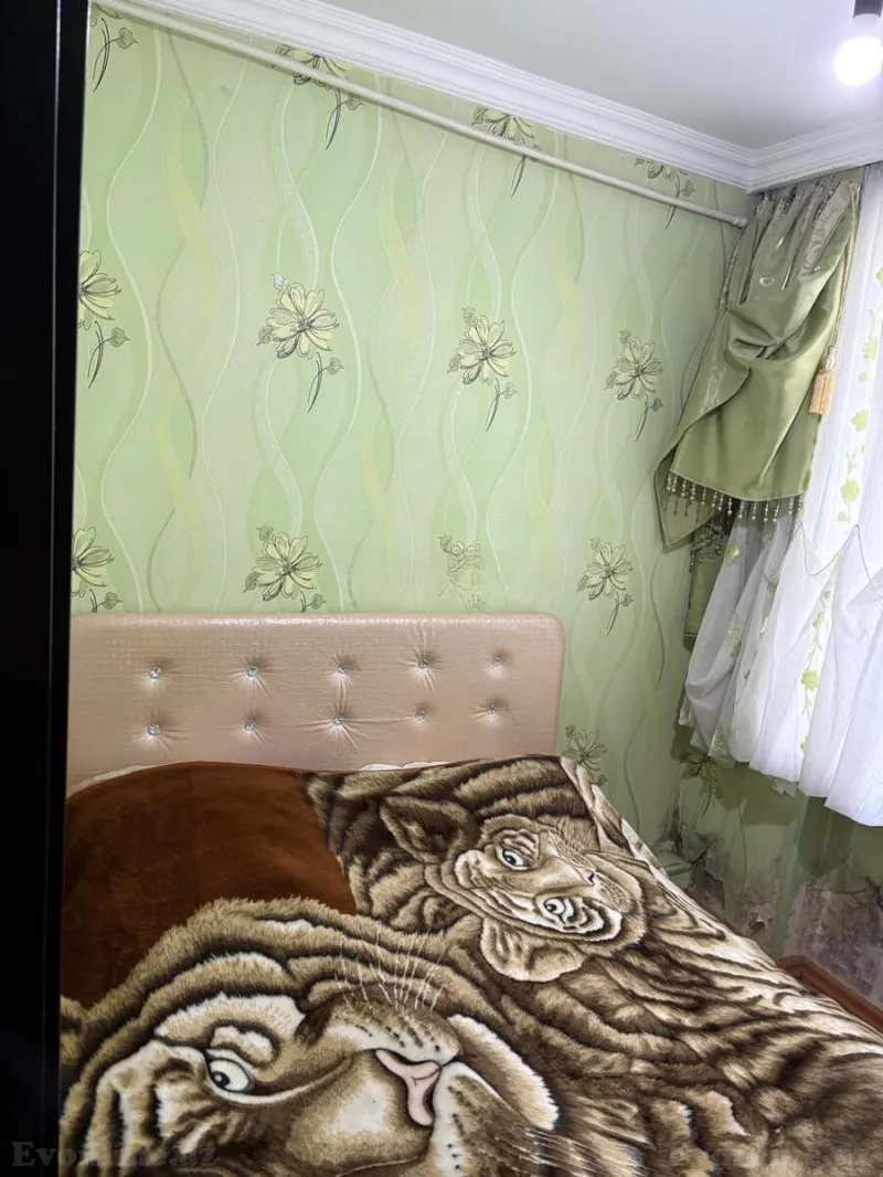 Satılır 2 otaqlı Mənzil Köhnə tikili 45 m² Gənclik m. - şəkil 4