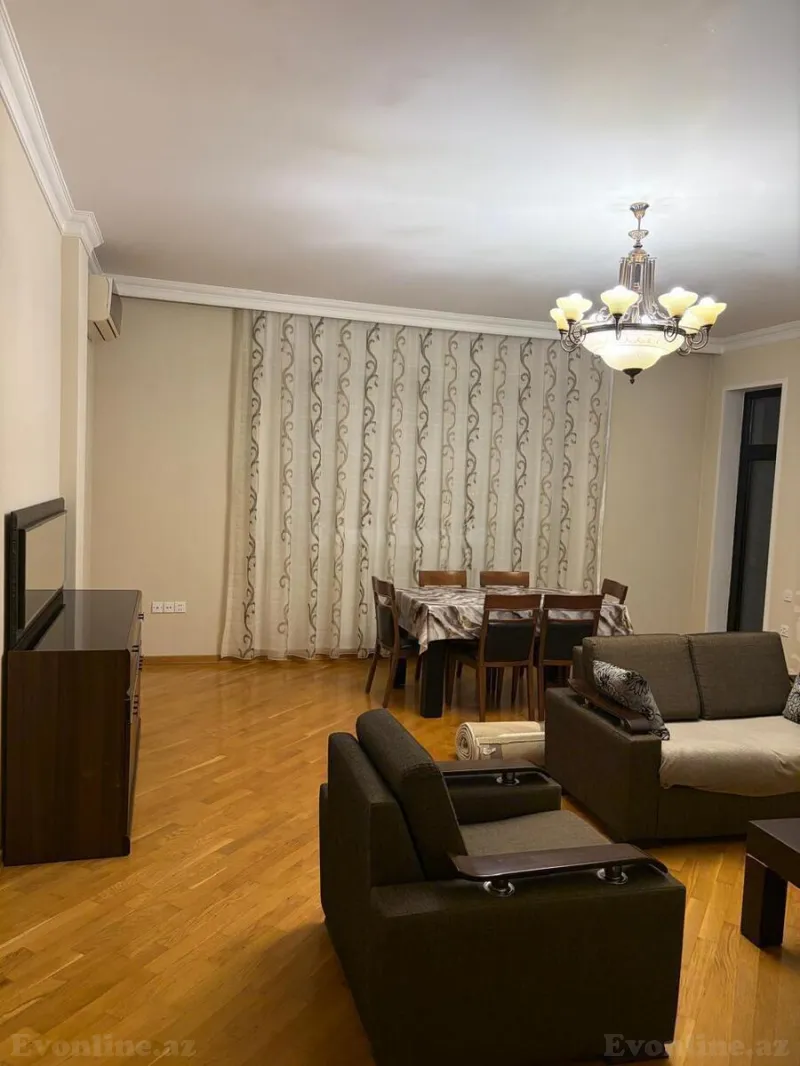 Kirayə verilir 3 otaqlı Mənzil Yeni tikili 150 m² Gənclik m. - şəkil 8
