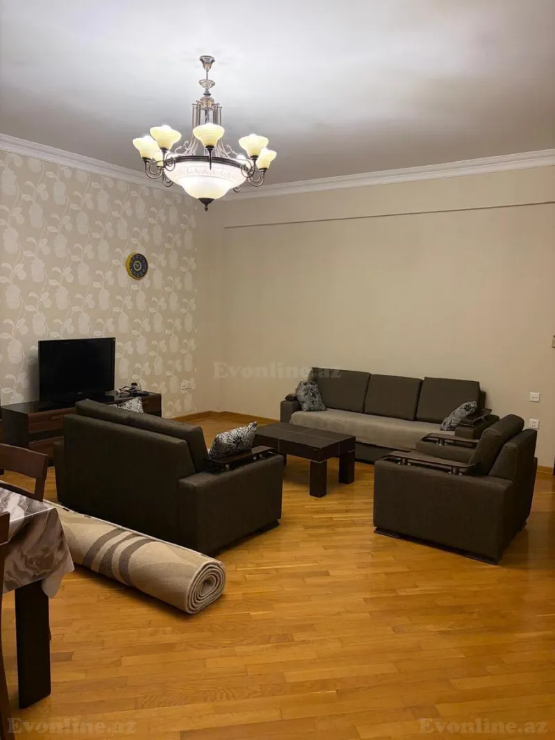 Kirayə verilir 3 otaqlı Mənzil Yeni tikili 150 m² Gənclik m. - şəkil 14