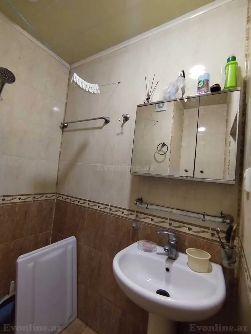 Satılır 3 otaqlı Mənzil Köhnə tikili 60 m² Memar Əcəmi m. - şəkil 10