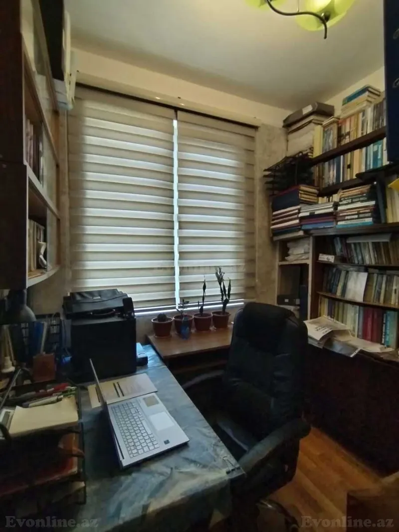 Satılır 3 otaqlı Mənzil Köhnə tikili 60 m² Memar Əcəmi m. - şəkil 15