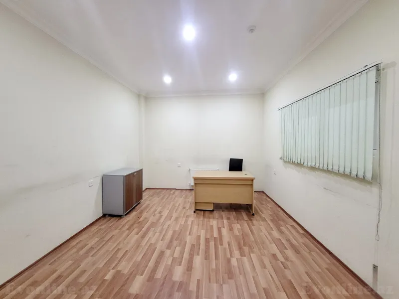 Kirayə verilir Ofis 20 m² Nərimanov r. - şəkil 4