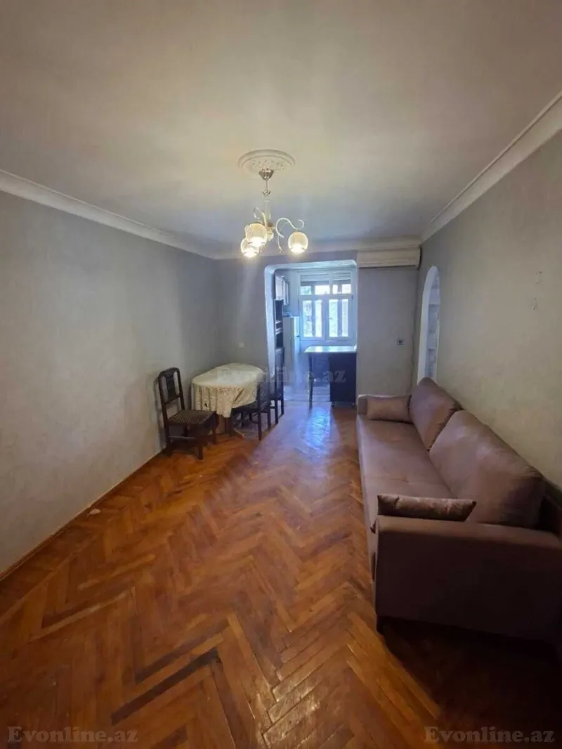 2 otaqlı Mənzil 55 m² Elmlər Akademiyası m. Kirayə verilir