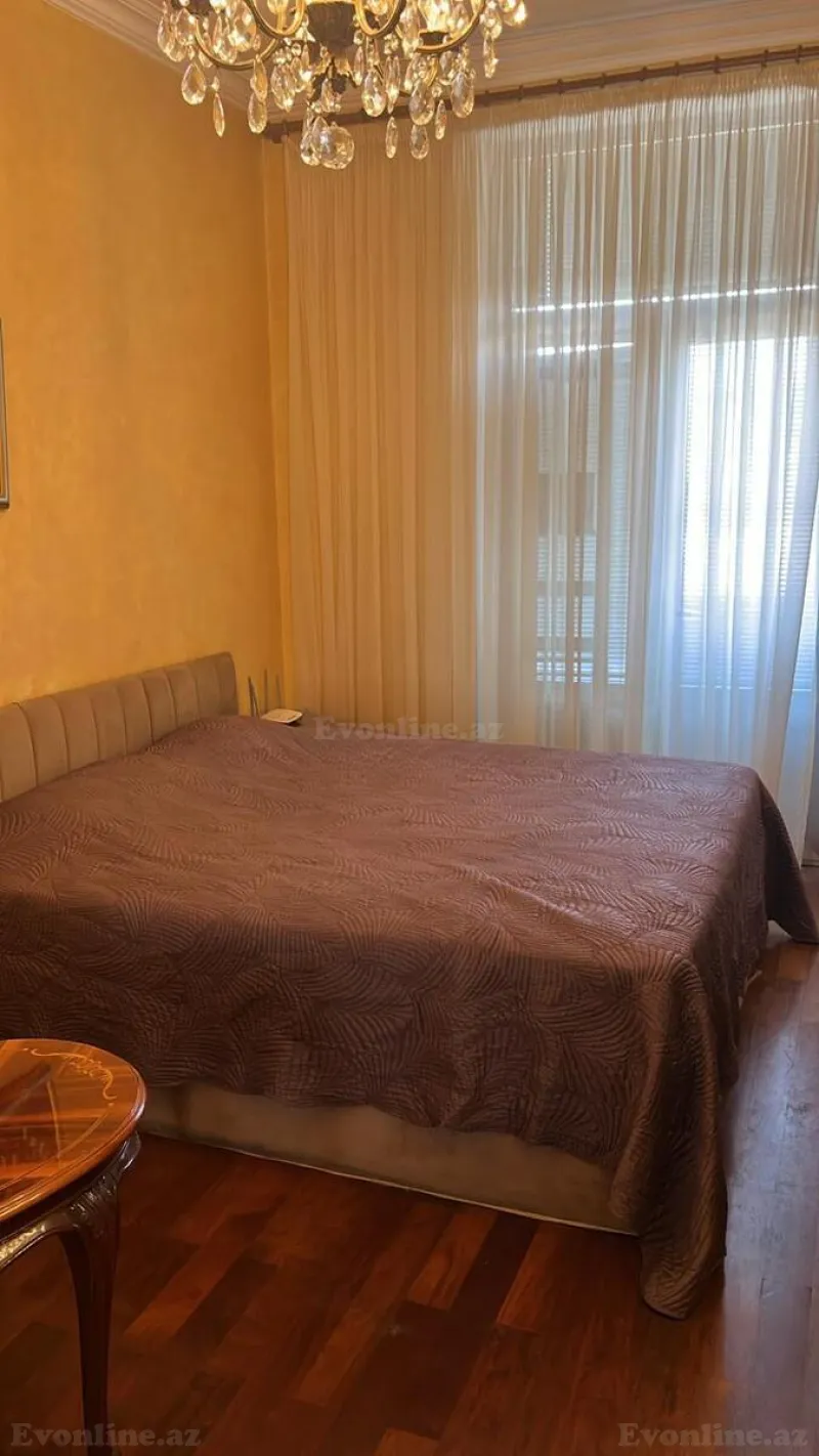 Satılır 2 otaqlı Mənzil Köhnə tikili 60 m² Nizami m. - şəkil 3