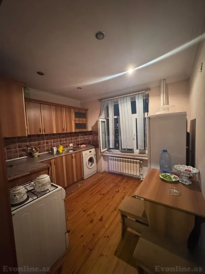 Satılır 2 otaqlı Mənzil Köhnə tikili 65 m² Həzi Aslanov m. - şəkil 9