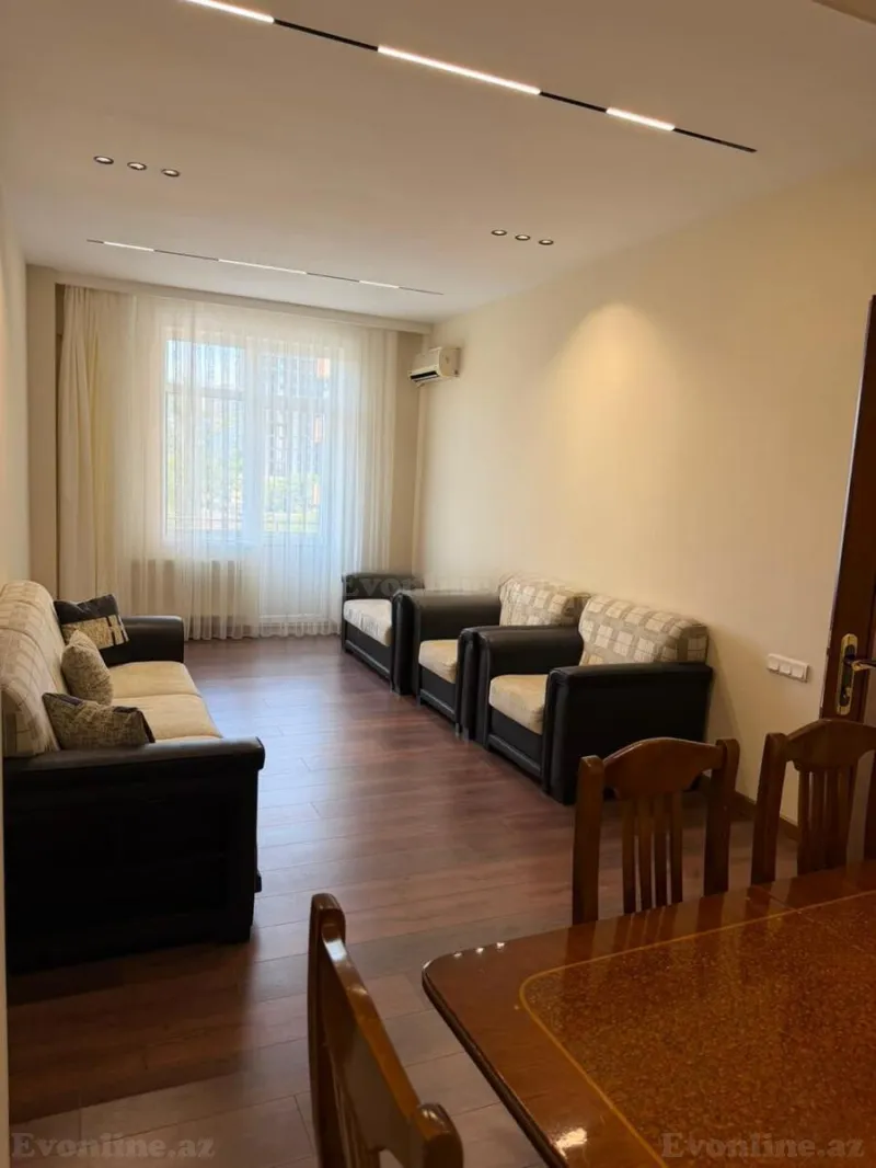 Satılır 3 otaqlı Mənzil Yeni tikili 120 m² 8 Noyabr m. - şəkil 3