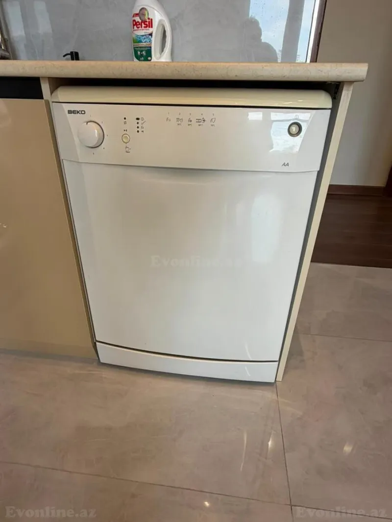 Satılır 3 otaqlı Mənzil Yeni tikili 120 m² 8 Noyabr m. - şəkil 6