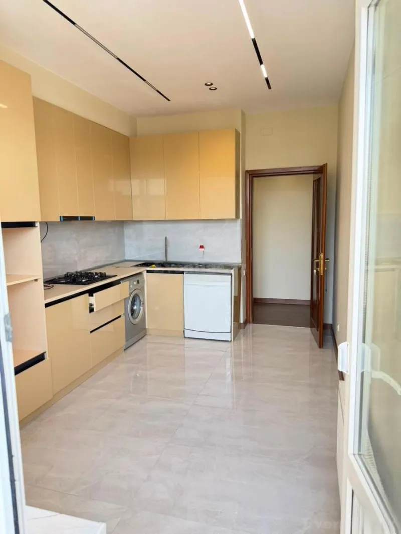 Satılır 3 otaqlı Mənzil Yeni tikili 120 m² 8 Noyabr m. - şəkil 15