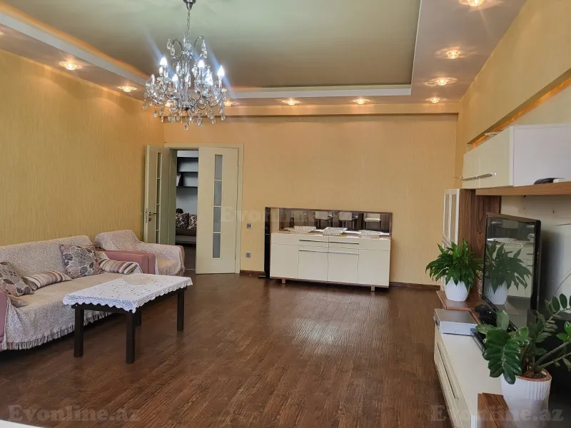 Satılır 4 otaqlı Mənzil Yeni tikili 180 m² Nizami m. - şəkil 3