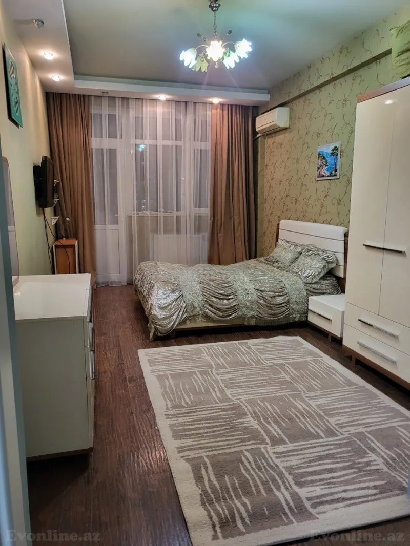 Satılır 4 otaqlı Mənzil Yeni tikili 180 m² Nizami m. - şəkil 7