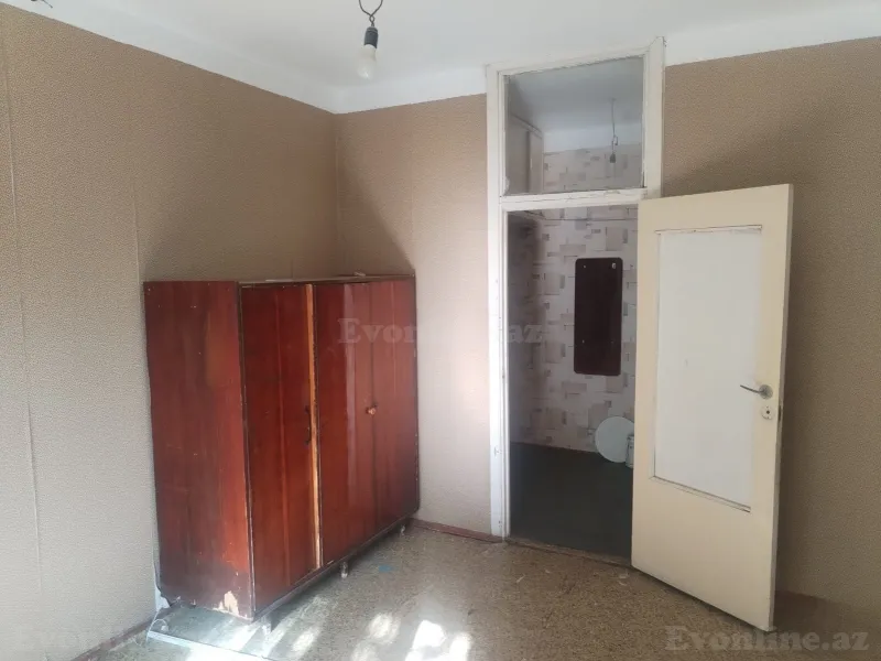 Satılır 3 otaqlı Mənzil Köhnə tikili 90 m² Xətai r. - şəkil 4