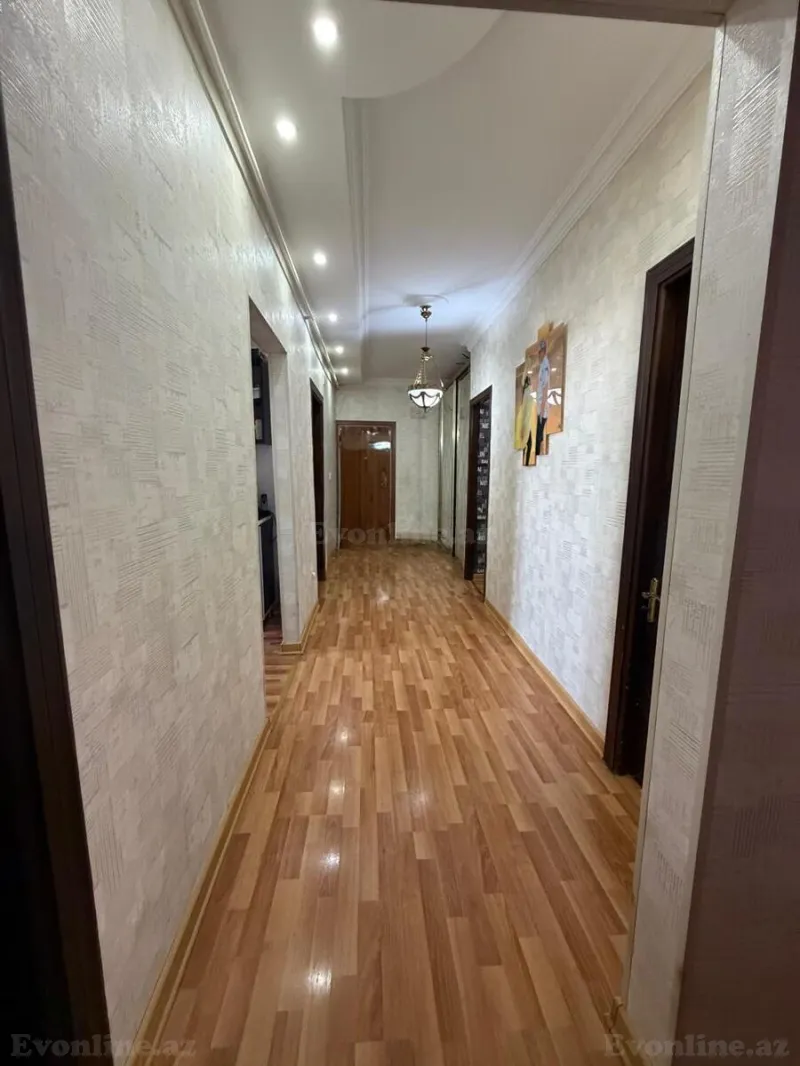 Satılır 5 otaqlı Mənzil Köhnə tikili 120 m² Əhmədli m. - şəkil 16