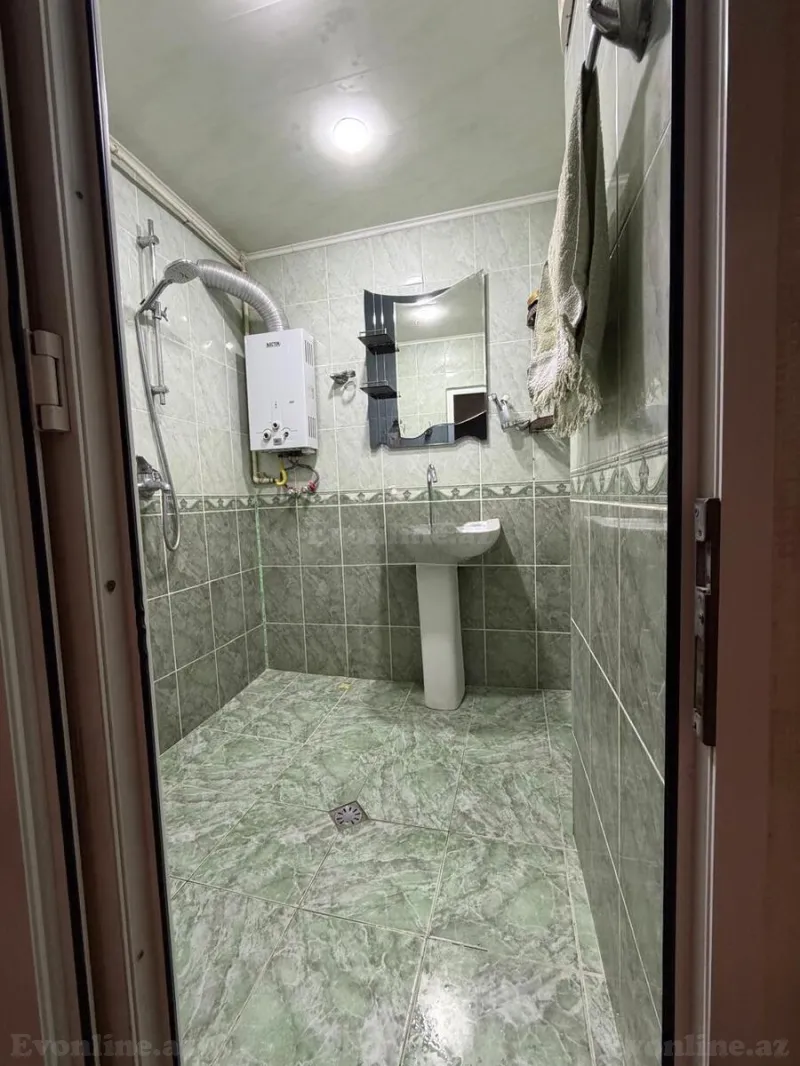 Satılır 5 otaqlı Mənzil Köhnə tikili 120 m² Əhmədli m. - şəkil 28