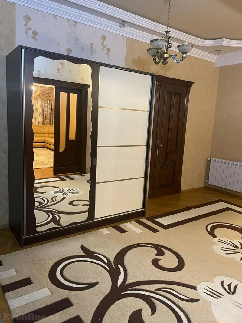 Kirayə verilir 3 otaqlı Mənzil Yeni tikili 147 m² Xətai r. - şəkil 9