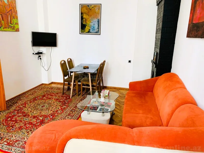 2 otaqlı Mənzil 50 m² Sahil m. Kirayə verilir