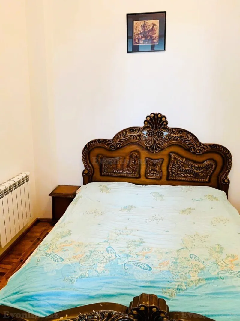Kirayə verilir 2 otaqlı Mənzil Köhnə tikili 50 m² Sahil m. - şəkil 8