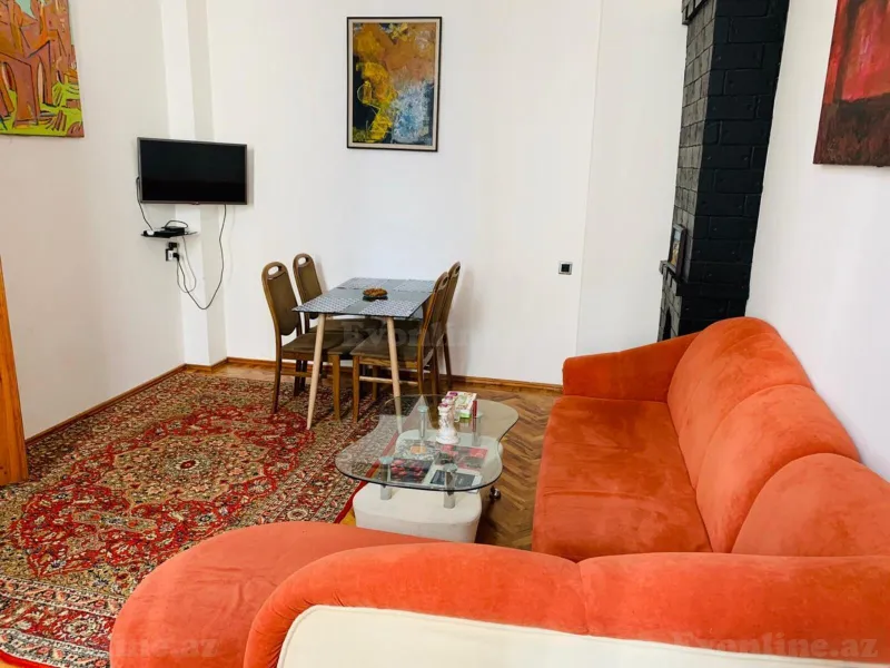 Kirayə verilir 2 otaqlı Mənzil Köhnə tikili 50 m² Sahil m. - şəkil 10