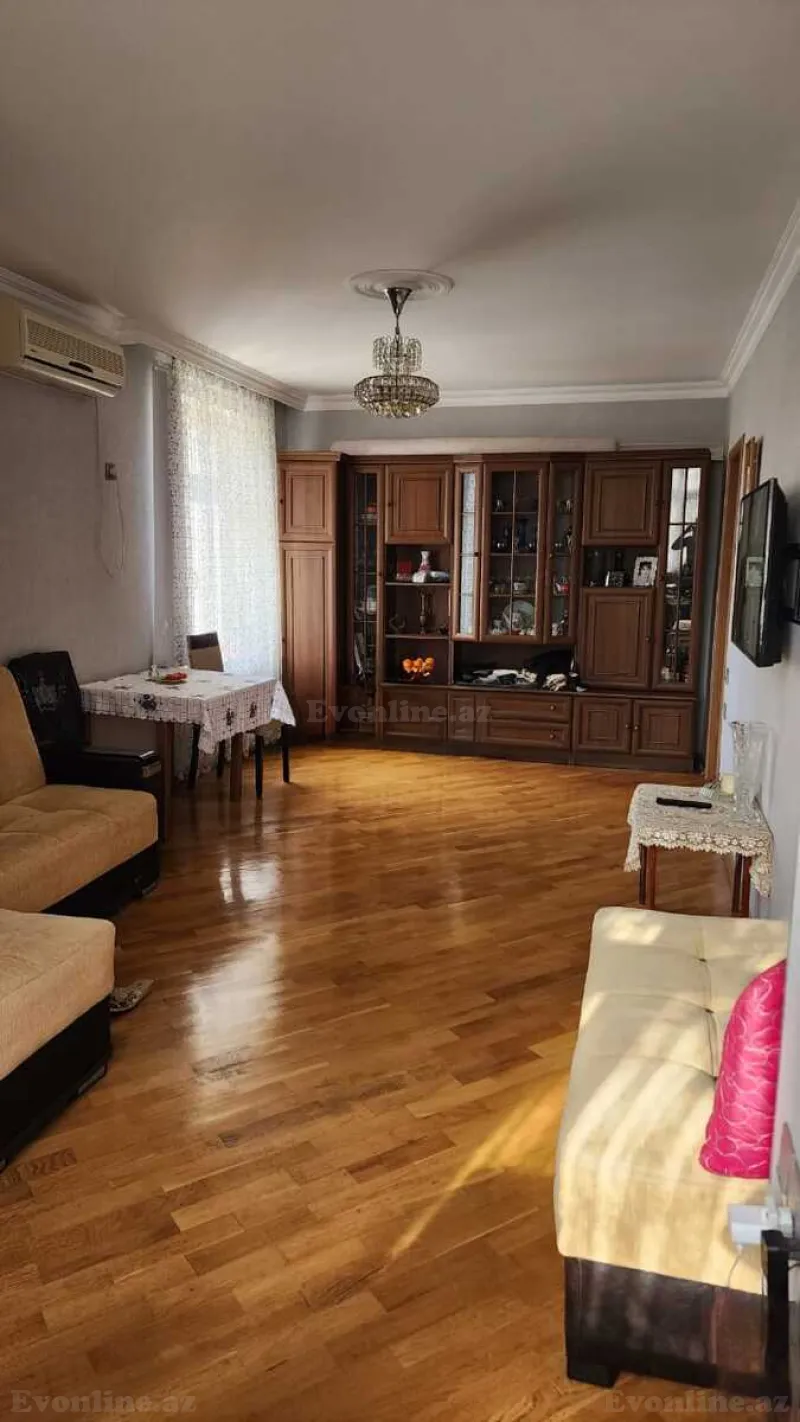 Satılır 1 otaqlı Mənzil Köhnə tikili 35.2 m² 28 May m.