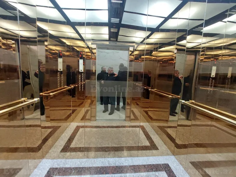 Satılır 3 otaqlı Mənzil Yeni tikili 143 m² Nərimanov r. - şəkil 4
