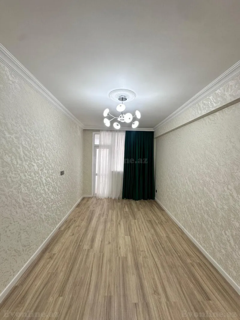 2 otaqlı Mənzil 56 m² İnşaatçılar m. Satılır