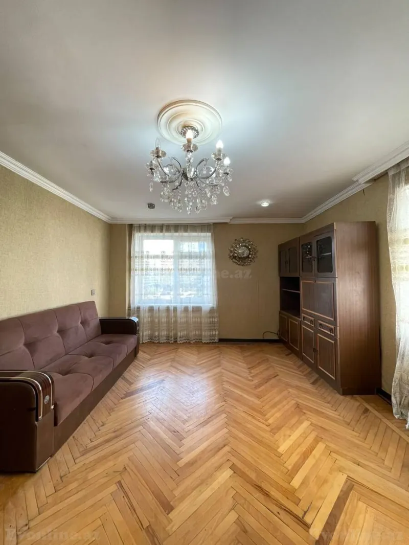 Satılır 2 otaqlı Mənzil Köhnə tikili 55 m² İnşaatçılar m. - şəkil 7