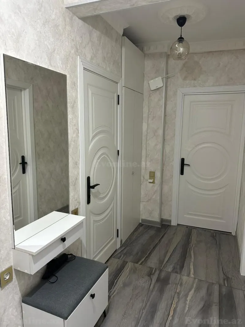 Satılır 3 otaqlı Mənzil Köhnə tikili 85 m² İnşaatçılar m. - şəkil 9
