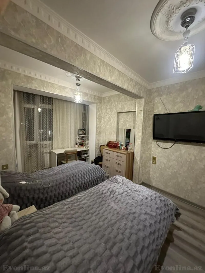 Satılır 3 otaqlı Mənzil Köhnə tikili 85 m² İnşaatçılar m. - şəkil 10
