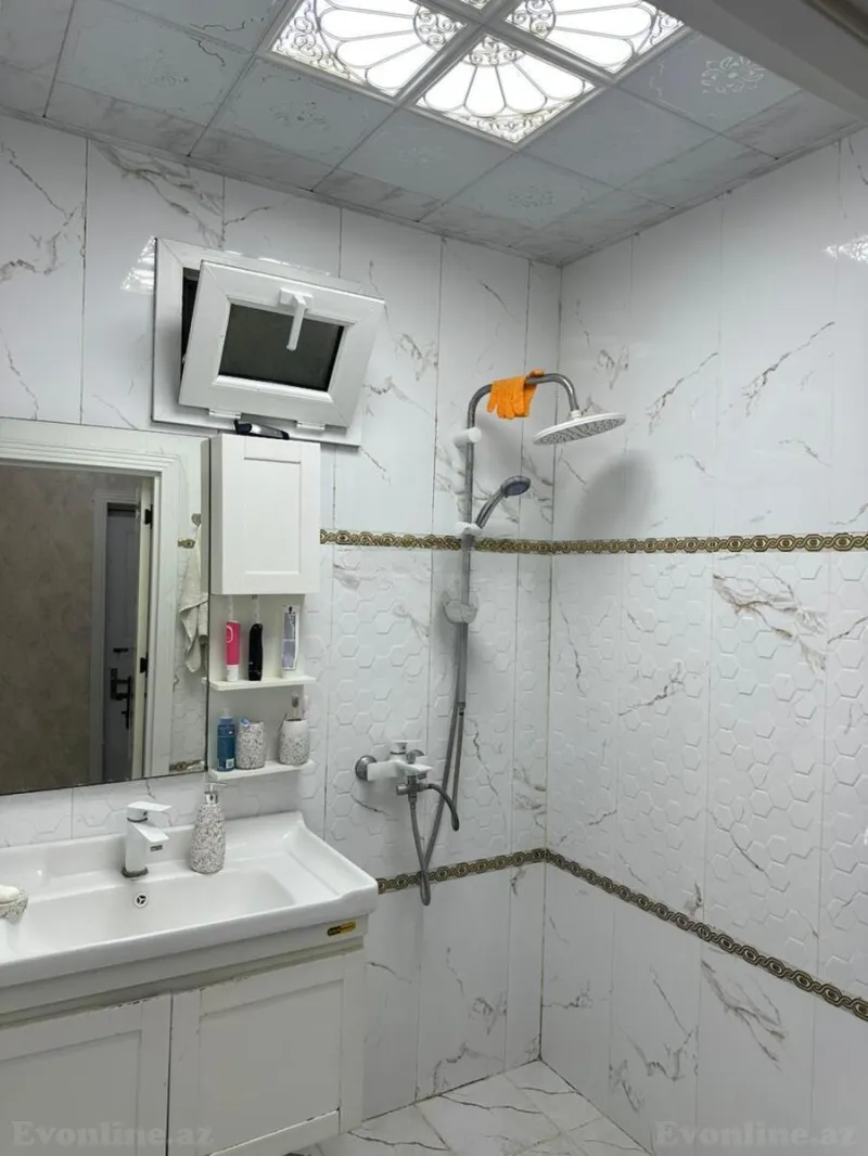 Satılır 3 otaqlı Mənzil Köhnə tikili 85 m² İnşaatçılar m. - şəkil 17