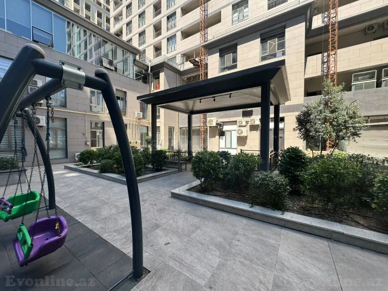 Satılır 2 otaqlı Mənzil Yeni tikili 110 m² 28 May m. - şəkil 11