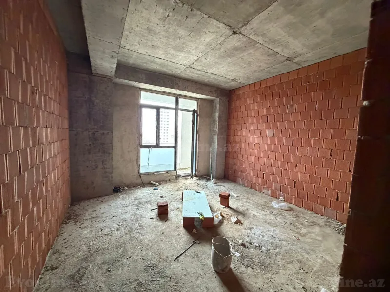 Satılır 2 otaqlı Mənzil Yeni tikili 58 m² Azadlıq prospekti m. - şəkil 2