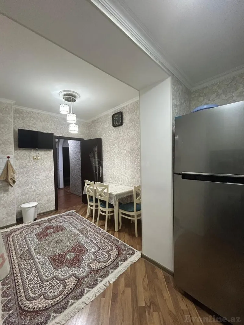 Satılır 2 otaqlı Mənzil Köhnə tikili 65 m² Yeni Günəşli - şəkil 12