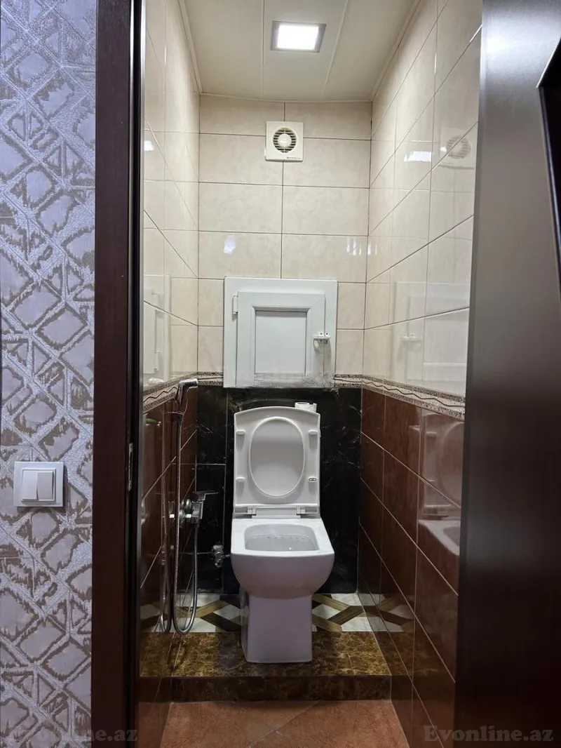 Satılır 2 otaqlı Mənzil Köhnə tikili 65 m² Yeni Günəşli - şəkil 17