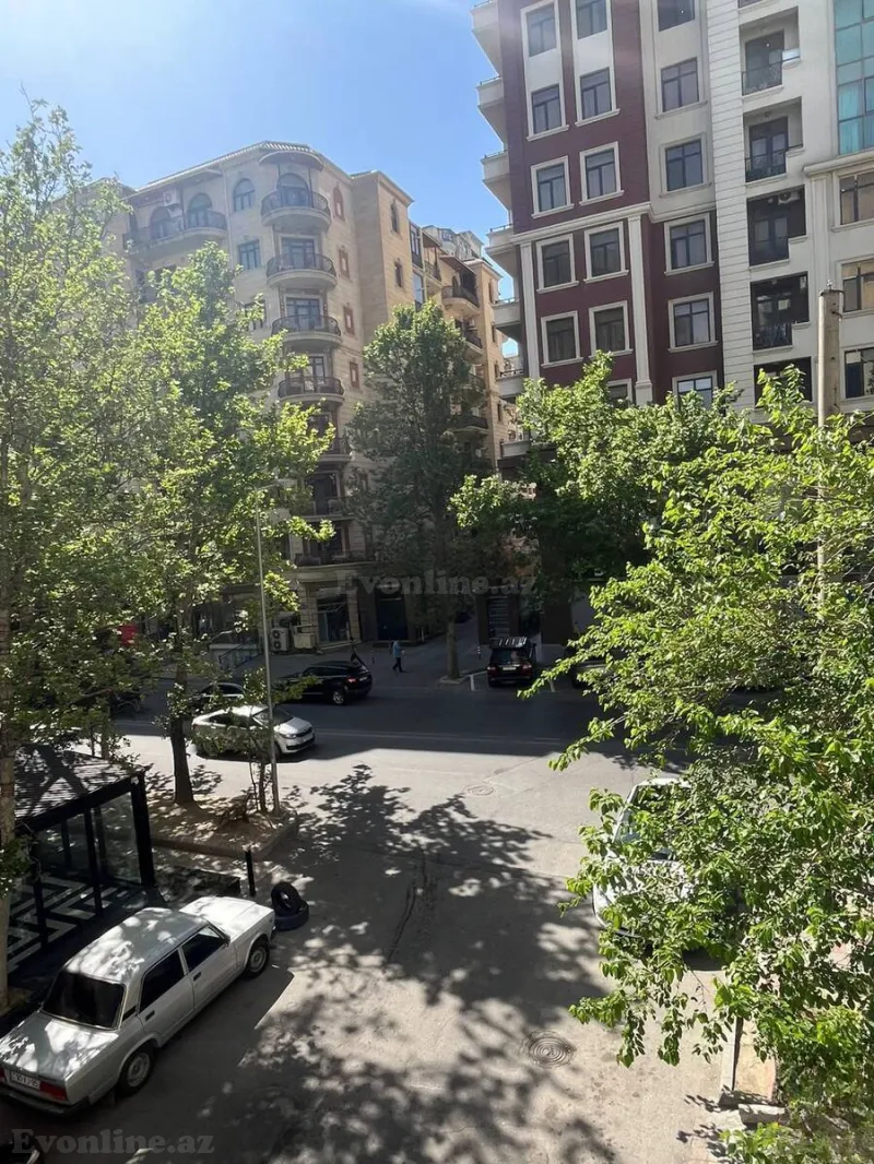 Satılır 3 otaqlı Mənzil Köhnə tikili 100 m² Nərimanov r. - şəkil 16