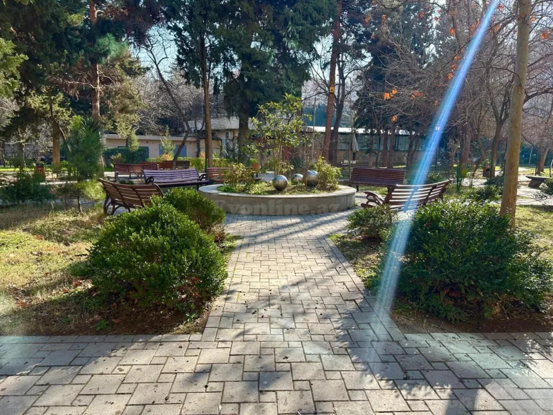 Satılır 5 otaqlı Mənzil Köhnə tikili 110 m² Azadlıq prospekti m. - şəkil 5