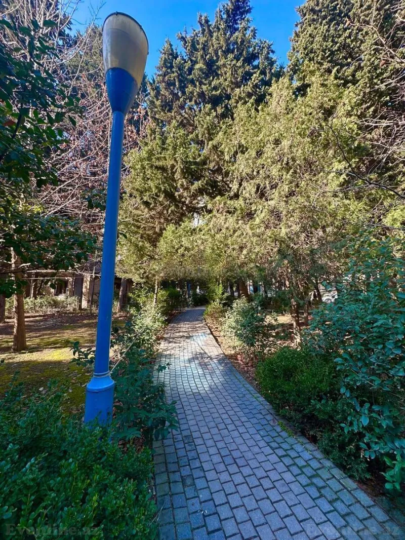 Satılır 5 otaqlı Mənzil Köhnə tikili 110 m² Azadlıq prospekti m. - şəkil 8