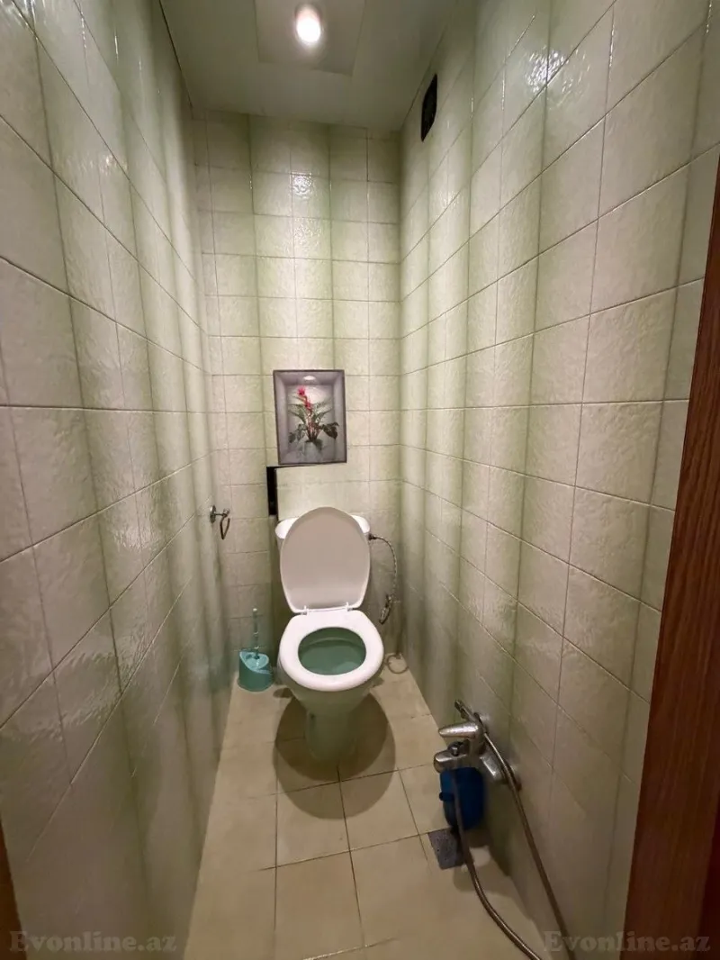 Satılır 5 otaqlı Mənzil Köhnə tikili 110 m² Azadlıq prospekti m. - şəkil 21