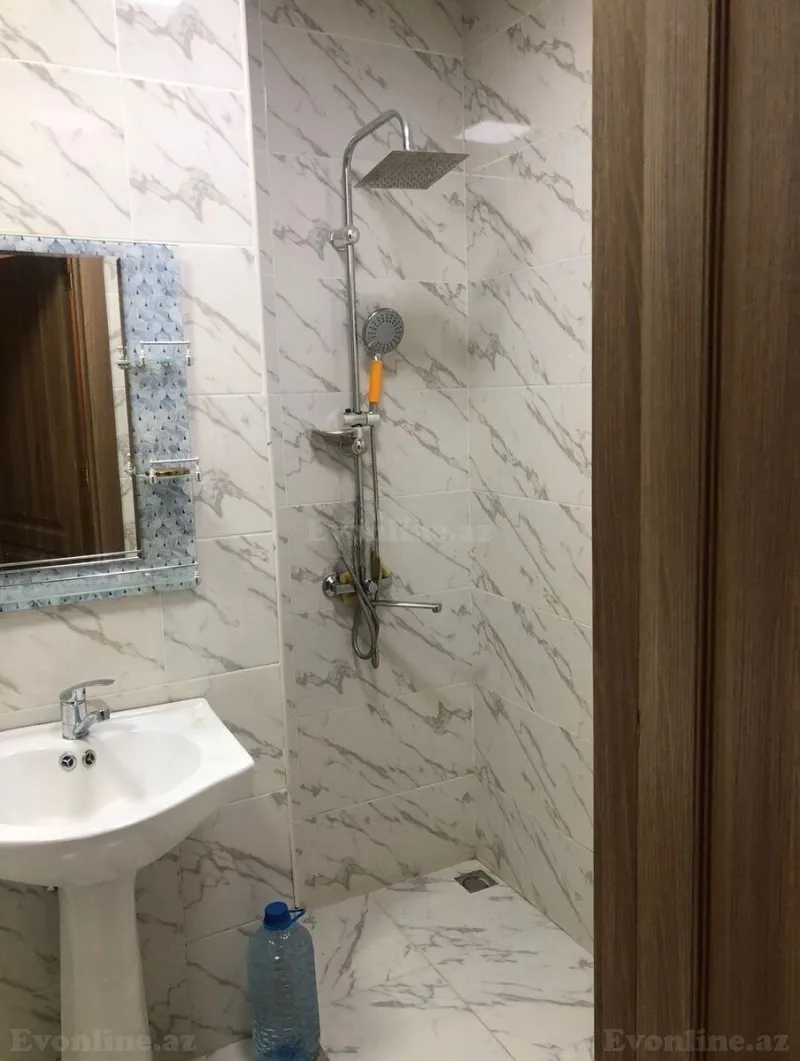 Kirayə verilir 2 otaqlı Mənzil Yeni tikili 50 m² 28 May m. - şəkil 6