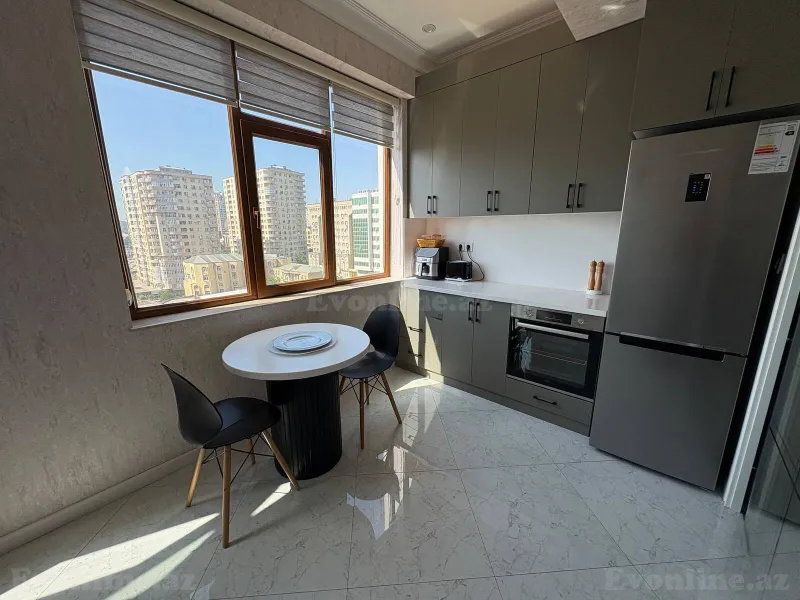 Satılır 3 otaqlı Mənzil Yeni tikili 90 m² İnşaatçılar m. - şəkil 4