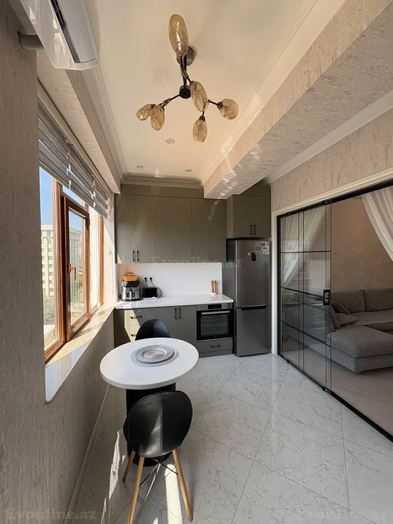 Satılır 3 otaqlı Mənzil Yeni tikili 90 m² İnşaatçılar m. - şəkil 7