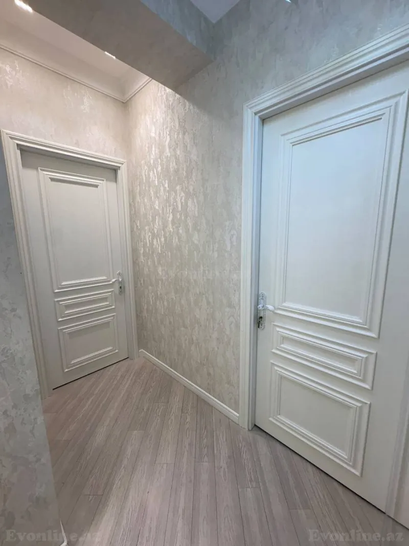 Satılır 3 otaqlı Mənzil Yeni tikili 90 m² İnşaatçılar m. - şəkil 10