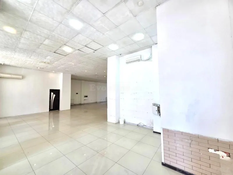 Kirayə verilir Obyekt 210 m² Neftçilər m. - şəkil 3
