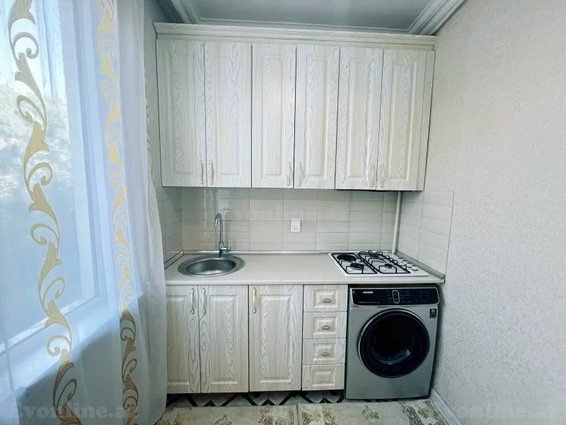 Satılır 2 otaqlı Mənzil Köhnə tikili 65 m² Memar Əcəmi m. - şəkil 8