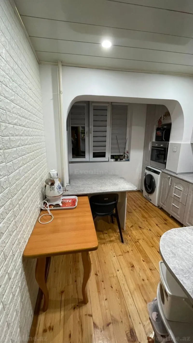 Satılır 3 otaqlı Mənzil Köhnə tikili 75 m² Xətai r. - şəkil 2