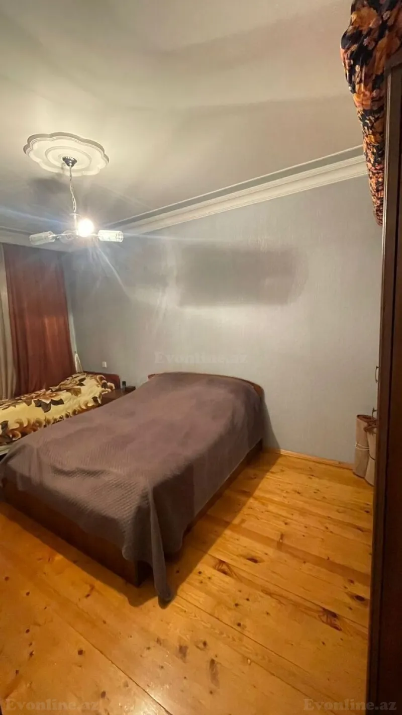 Satılır 3 otaqlı Mənzil Köhnə tikili 75 m² Xətai r. - şəkil 7