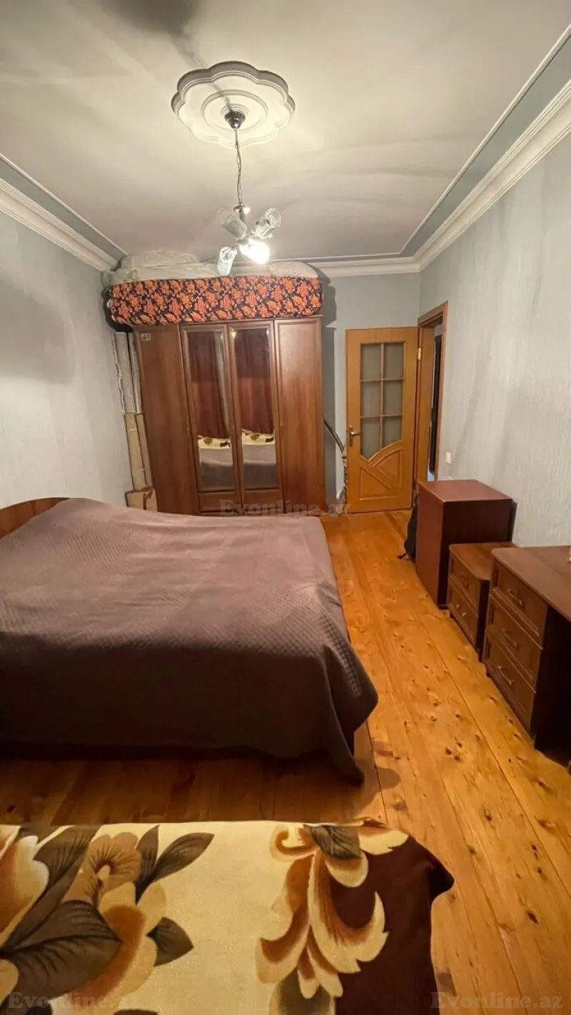 Satılır 3 otaqlı Mənzil Köhnə tikili 75 m² Xətai r. - şəkil 8