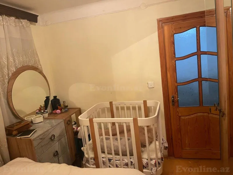 Satılır 3 otaqlı Mənzil Köhnə tikili 50 m² Nəriman Nərimanov m. - şəkil 4